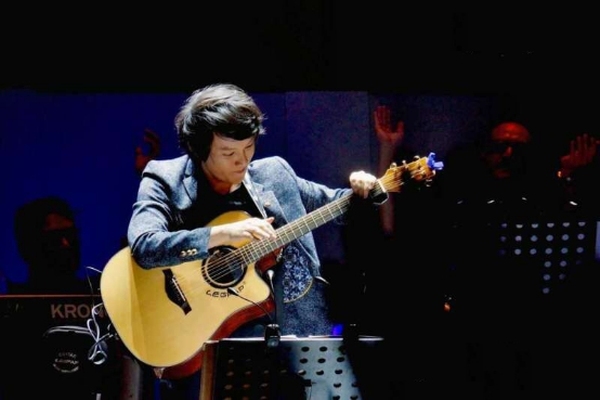 杨宗纬“带一首诗来”全国巡演广州站，卢家宏携LEGPAP亮相[图片1i.jpg]