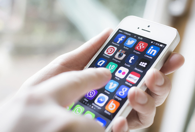 Social-Media-Smartphone.jpg