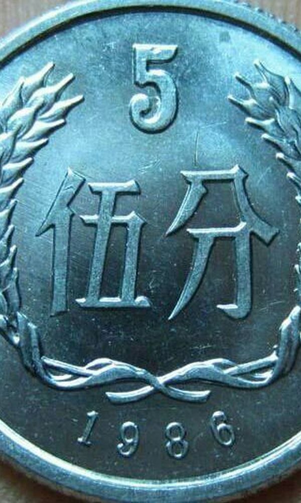 求谢天笑2015年演唱会窗外solo[smallbitmap1bbc4afa-b9ef-4573-841d-499d99d948301482159900749.jpg]
