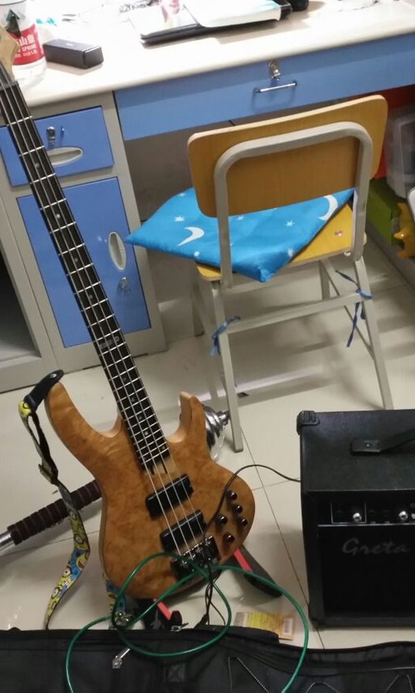 9成新LTD204B电贝司[smallbitmapIMG_20170221_222340.jpg]