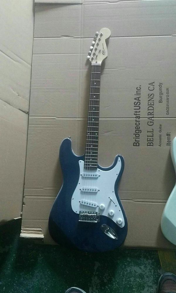样品电吉他甩[smallbitmapmmexport1509012157604.jpg]