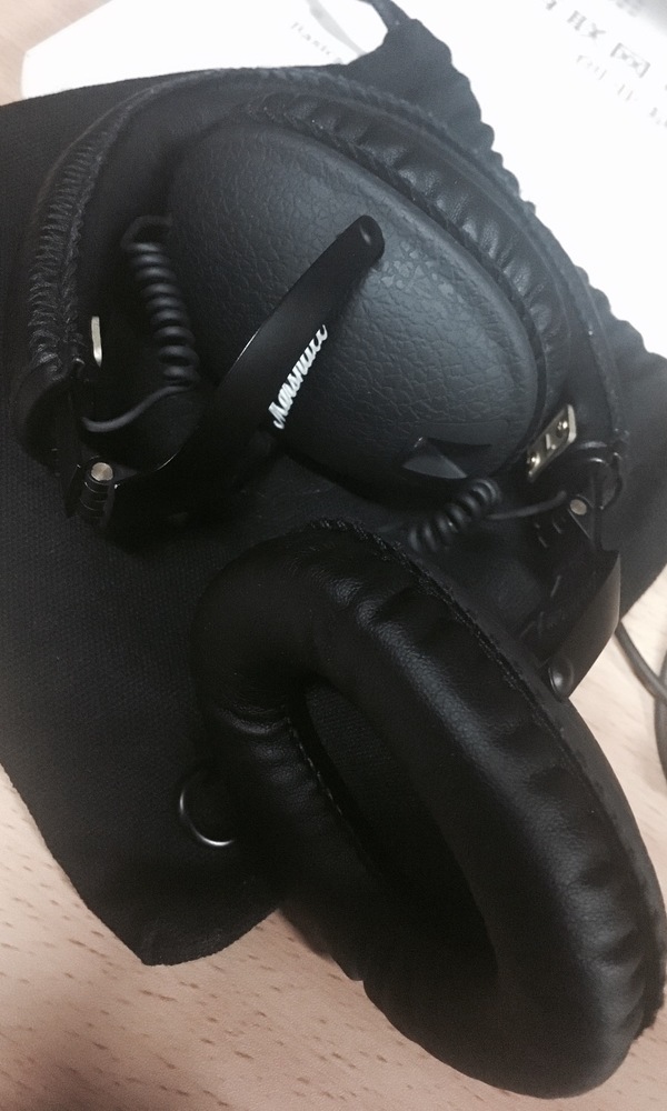 马歇尔三代摇滚  HiFi耳机[IMG_1874.JPG]