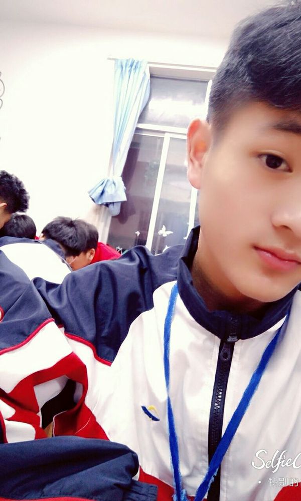 寻师[smallbitmapSelfieCity_20180307233159_org.jpg]