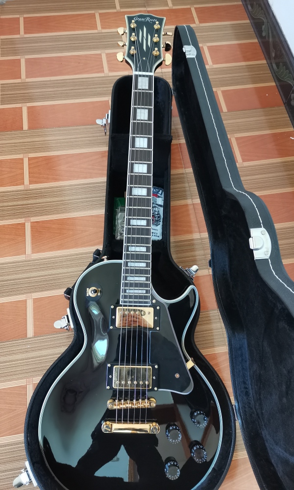 出一把电吉他，品牌可查:ESP GrassRoots G-LP-50C BK电吉他LP50C黑色Les Paul款吉他韩产[image.jpg]