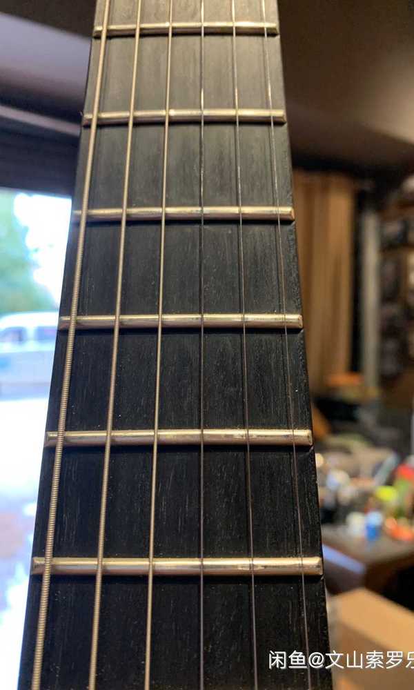 出一把ibanez RGDix6[image.jpg]