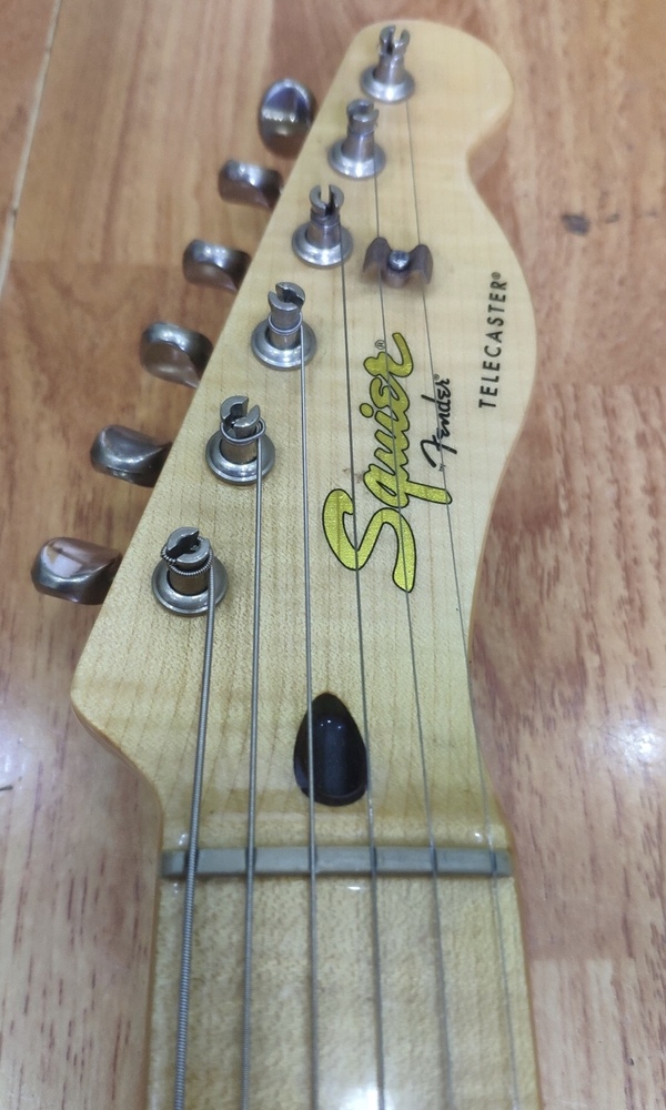求鉴定！！squier cv50  在闲鱼上入手的！拜托大家帮忙看看真不真！！感谢！[微信图片_20200714164733.jpg]