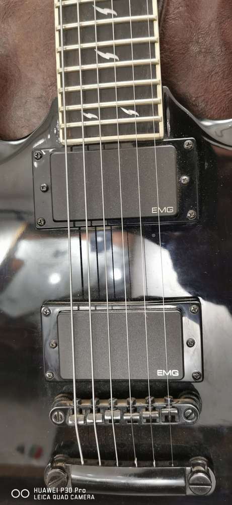 epiphone SG预言款[0c17dc856fac4b6c525660e6581ee67.jpg]