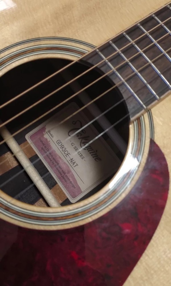 takamine GD93CE电箱琴[tmp_1d66e7342e42fb7d6e6c33d0e68db3ab9a04773f39a4ffaa.jpg]