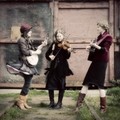 The Sweet Lowdown(2)