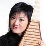 张莹