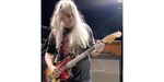 J Mascis