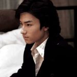 李加靓