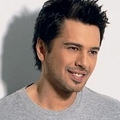 Emre Altuğ(Niyazi Emre Altug)