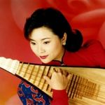 杨靖
